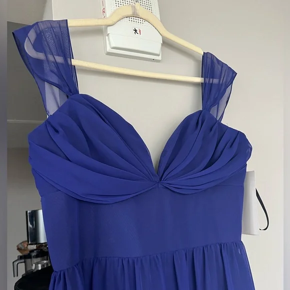 Noir by Lazaro - Picture 2 of 7